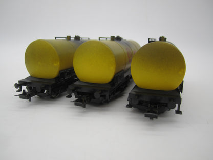 Trix H0 - 23809 - 3-delige wagenset "Shell" geweatherd van de DB