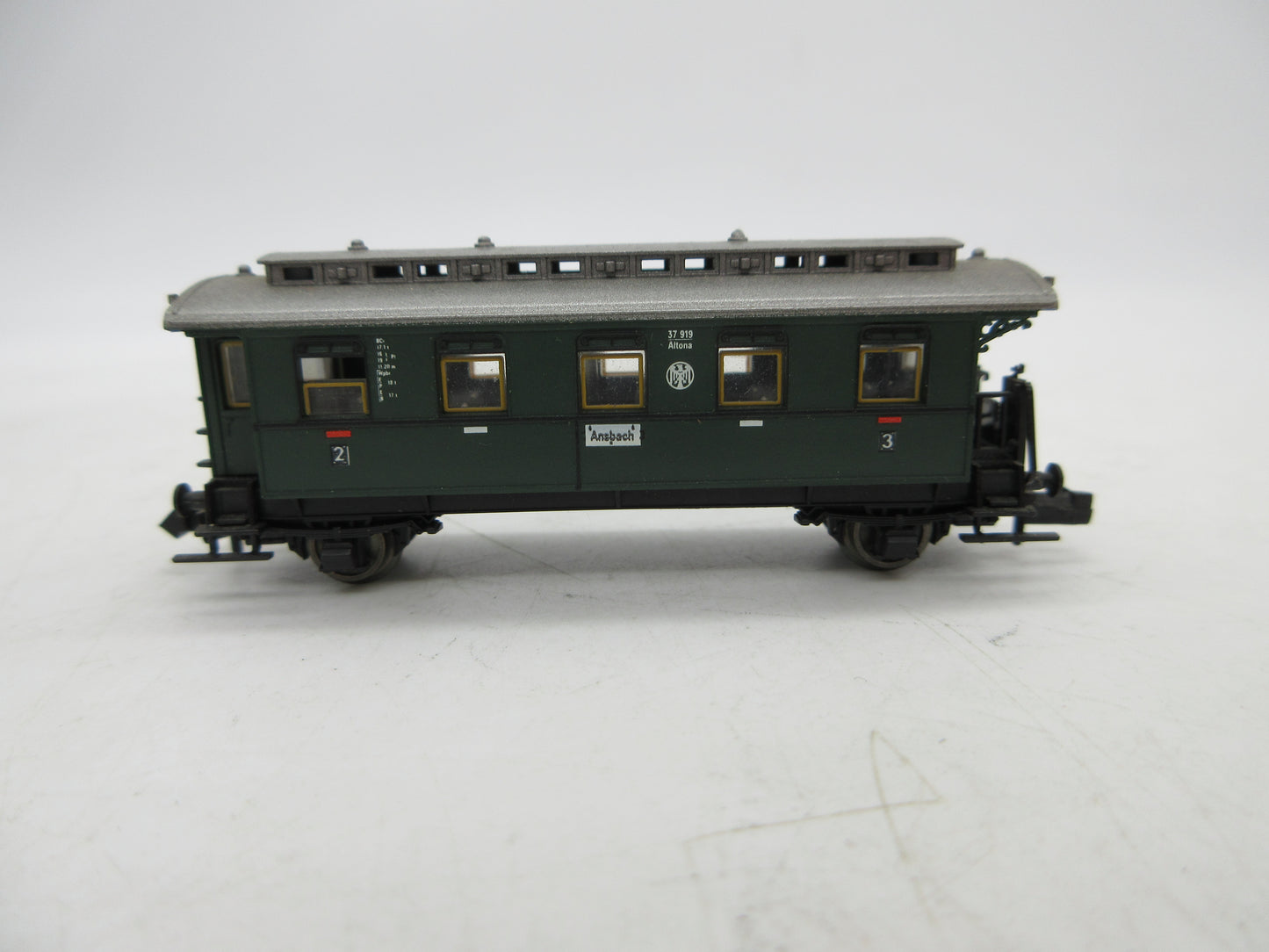 Fleischmann Piccolo N - 8067 - Personenwagen 2e/3e klas van de DRG