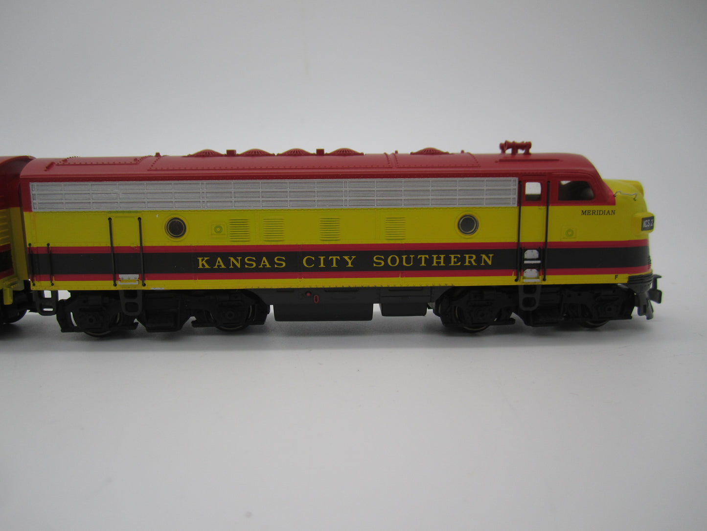 Märklin H0 - 37628 - Dieselloc, 3-delige F-7 van de Kansas City Southern - MFX Digitaal/Sound
