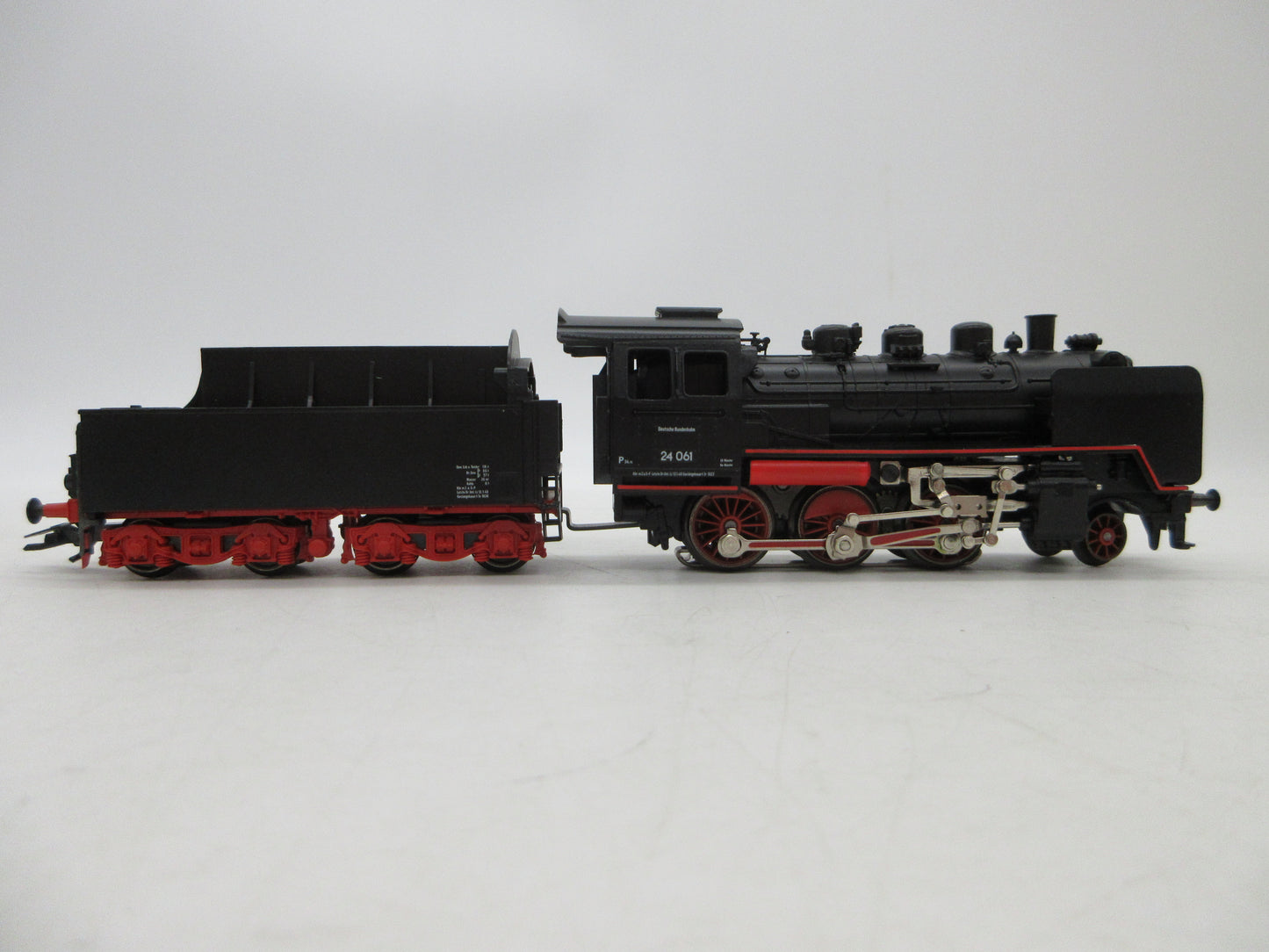 Märklin H0 - 30032 - Stoomloc met tender, BR 24 van de DB - Analoog