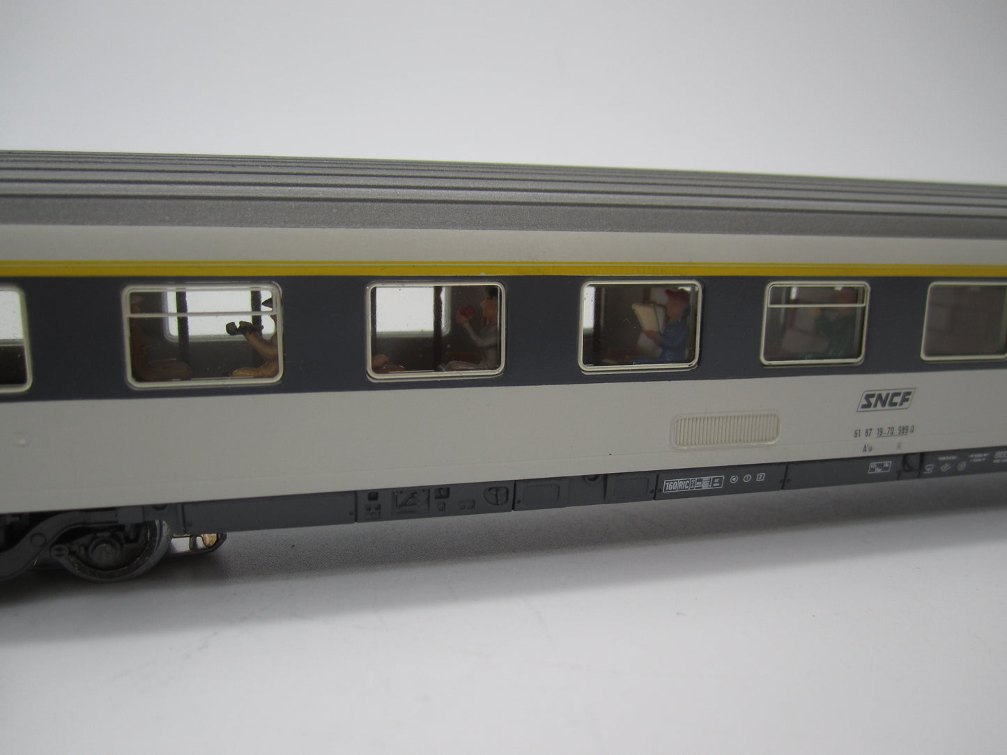 Märklin H0 - 4161 - Personenwagen 1e klas "Eurofirma" van de SNCF, met verlichting en figuren