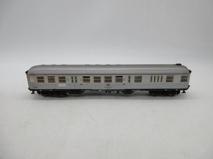 Fleischmann H0 - 5120 - Stuurstandrijtuig 2e klas "Silberlinge" van de DB, met interieurverlichting
