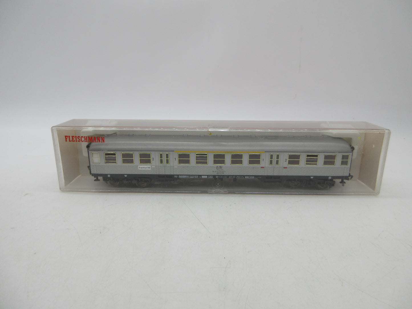 Fleischmann H0 - 5121 - Personenwagen 1e/2e klas "Silberlinge" van de DB, met verlichting