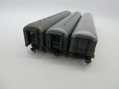 Fleischmann H0 - 1501/1502/1504 - Rijtuig 2e klas, 1e klas en bagagerijtuig van de DB, met interieurverlichting
