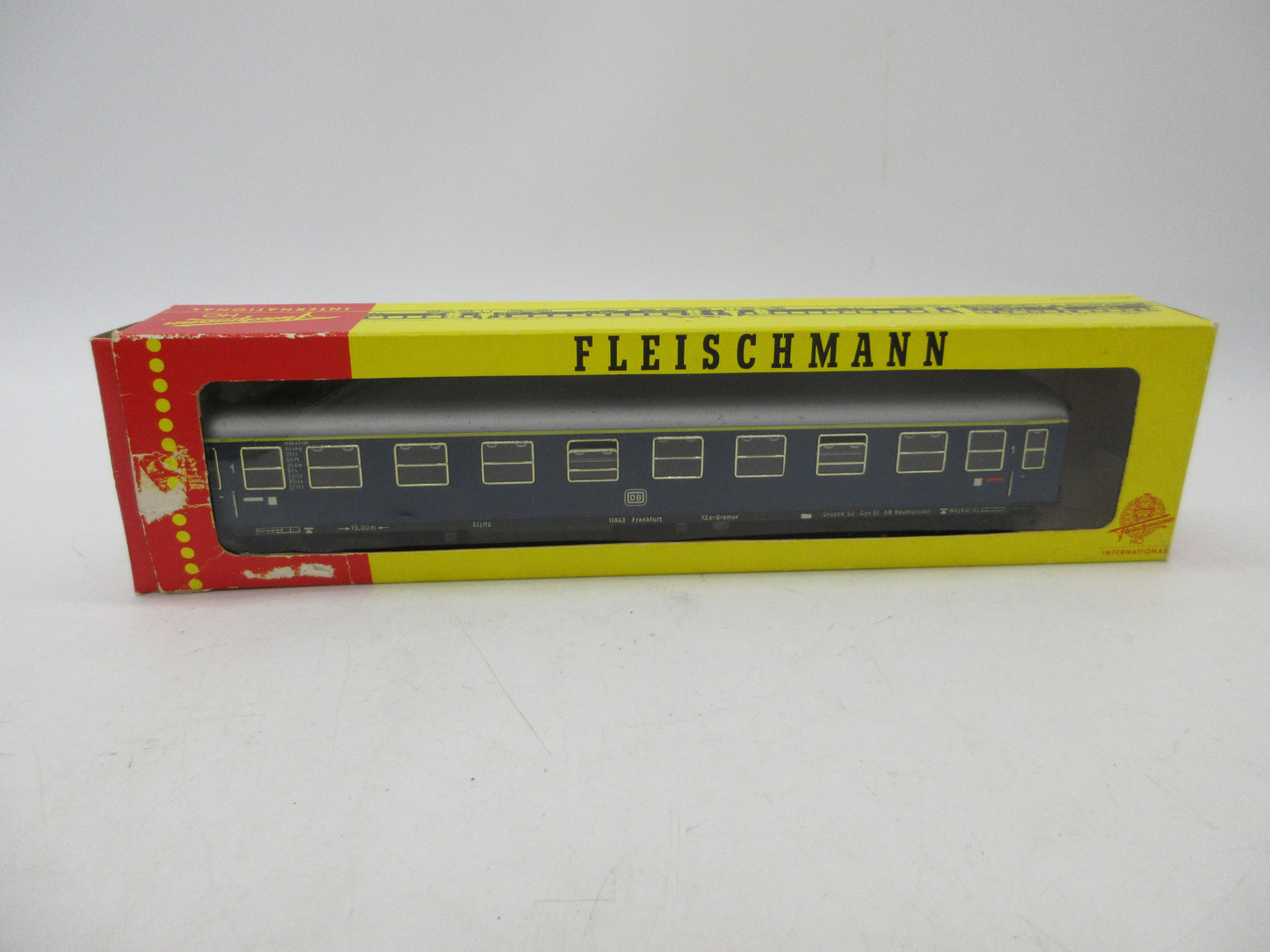 Fleischmann H0 - 1501 - Rijtuig 1e klas van de DB, met interieurverlichting