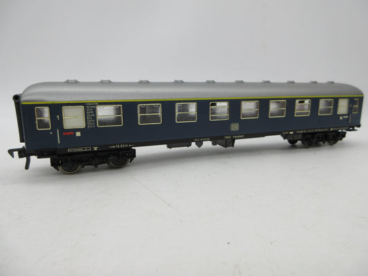 Fleischmann H0 - 1501 - Rijtuig 1e klas van de DB, met interieurverlichting