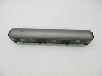 Fleischmann H0 - 1504 - Bagagerijtuig van de DB, met interieurverlichting en sluitlicht