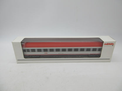 Märklin H0 - 42721 - Personenrijtuig 2e klas van de ÖBB, met verlichting