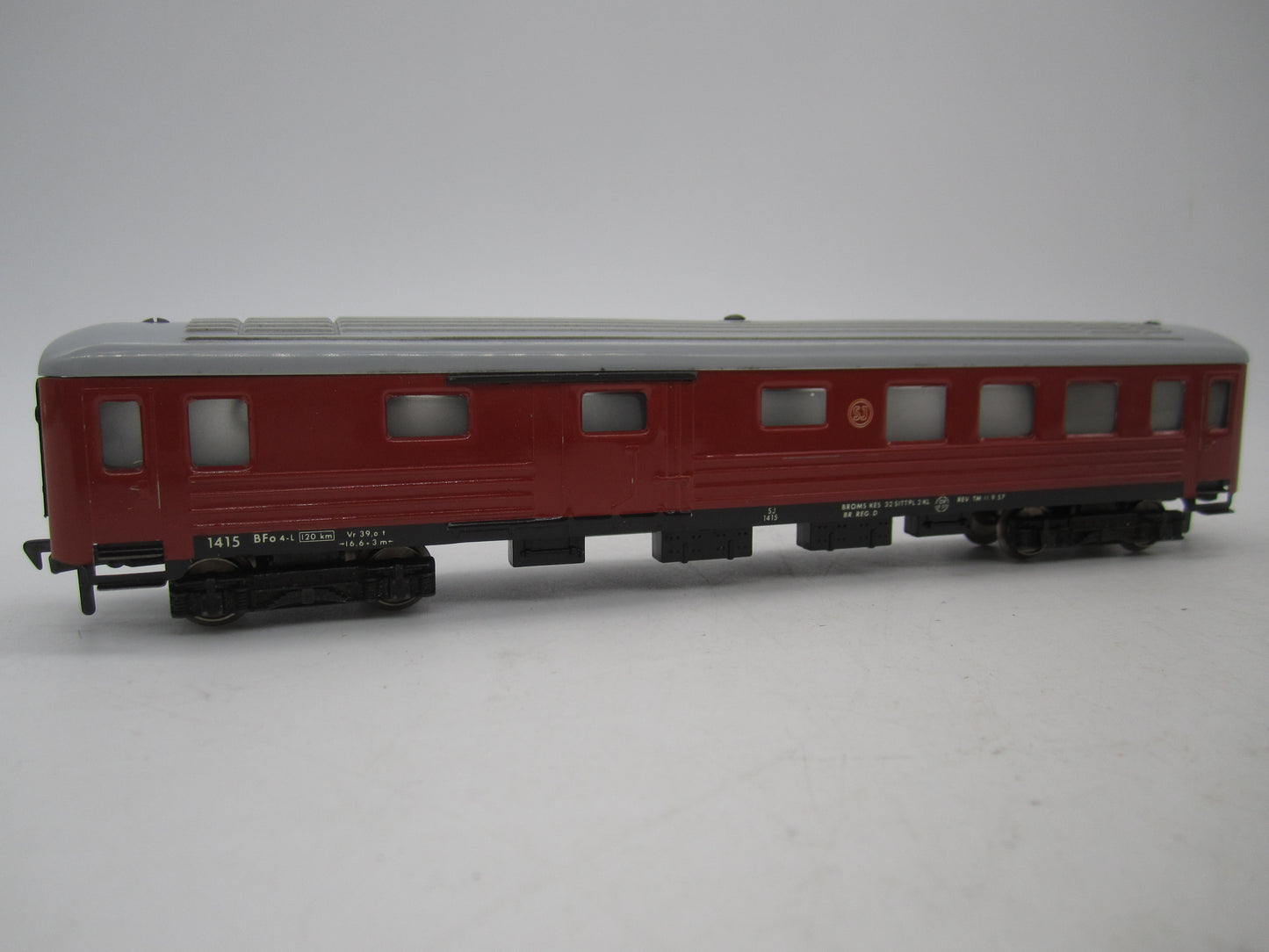 Fleischmann H0 - 1415 - Bagagerijtuig van de SJ, met verlichting