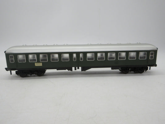 Fleischmann H0 - 1508 B - Rijtuig 2e klas met midden instap van de DB, met verlichting