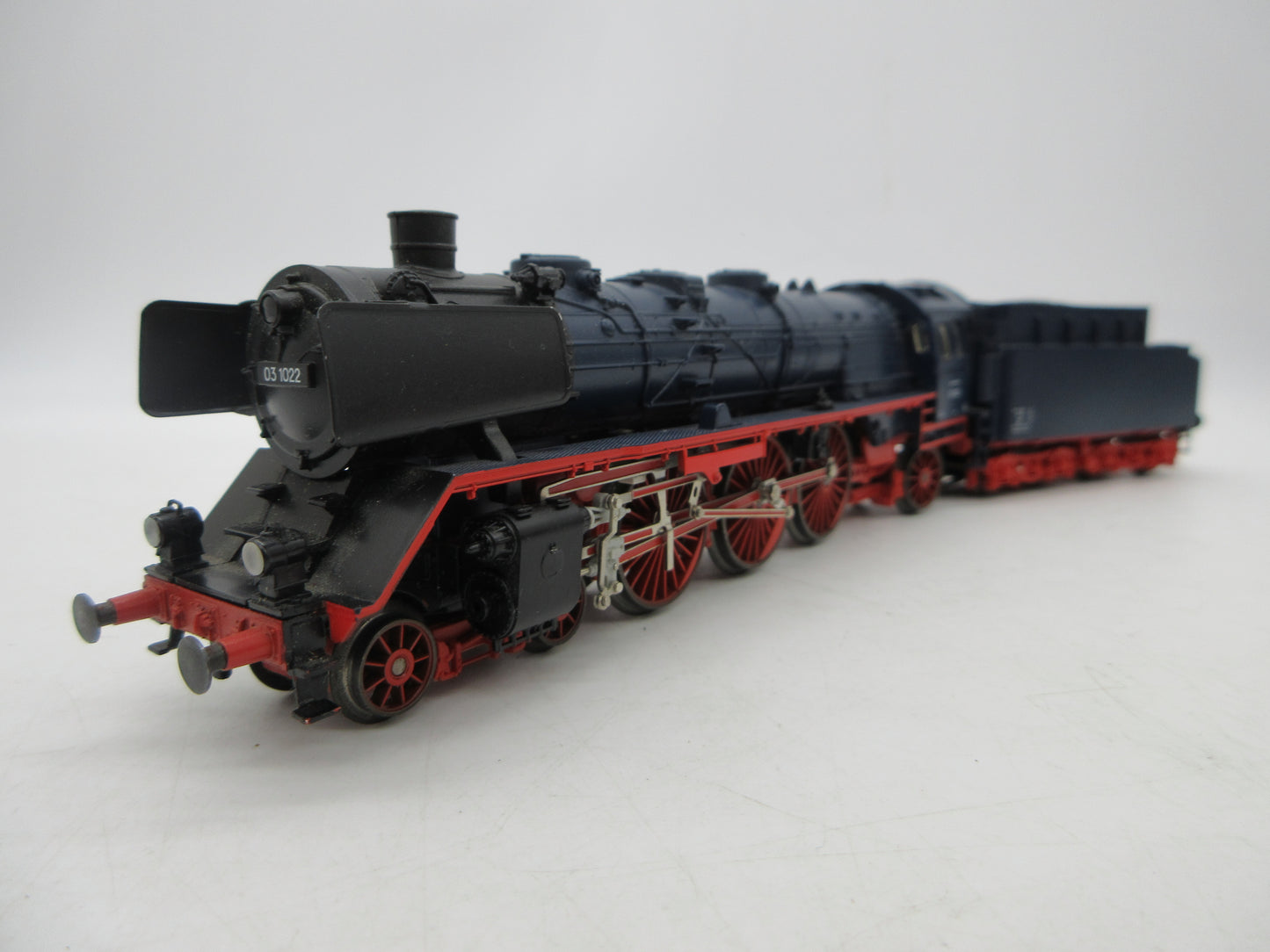 Märklin H0 - Uit set 29845 - Stoomloc met tender, BR 03 van de DB, digitaal