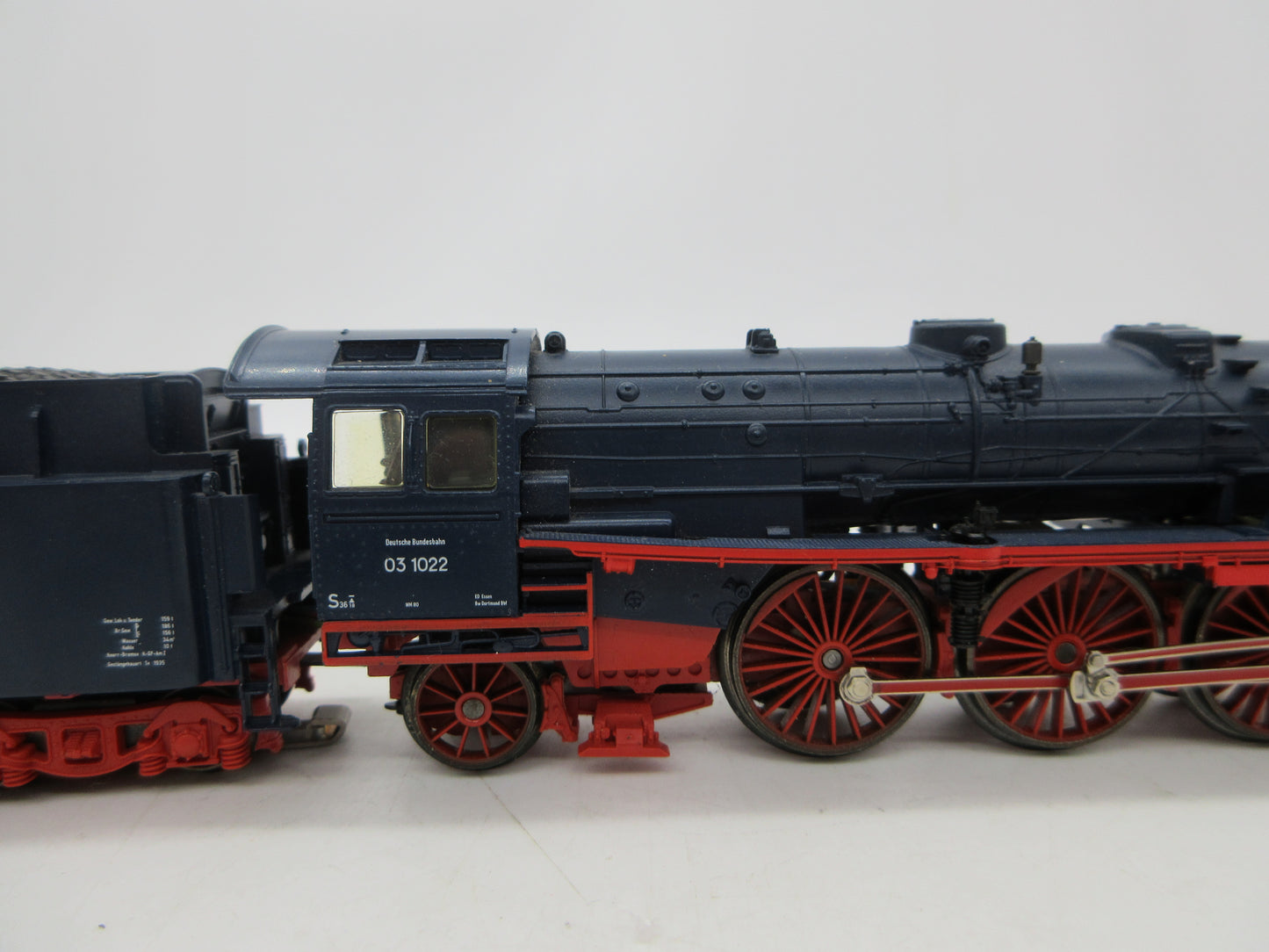 Märklin H0 - Uit set 29845 - Stoomloc met tender, BR 03 van de DB, digitaal