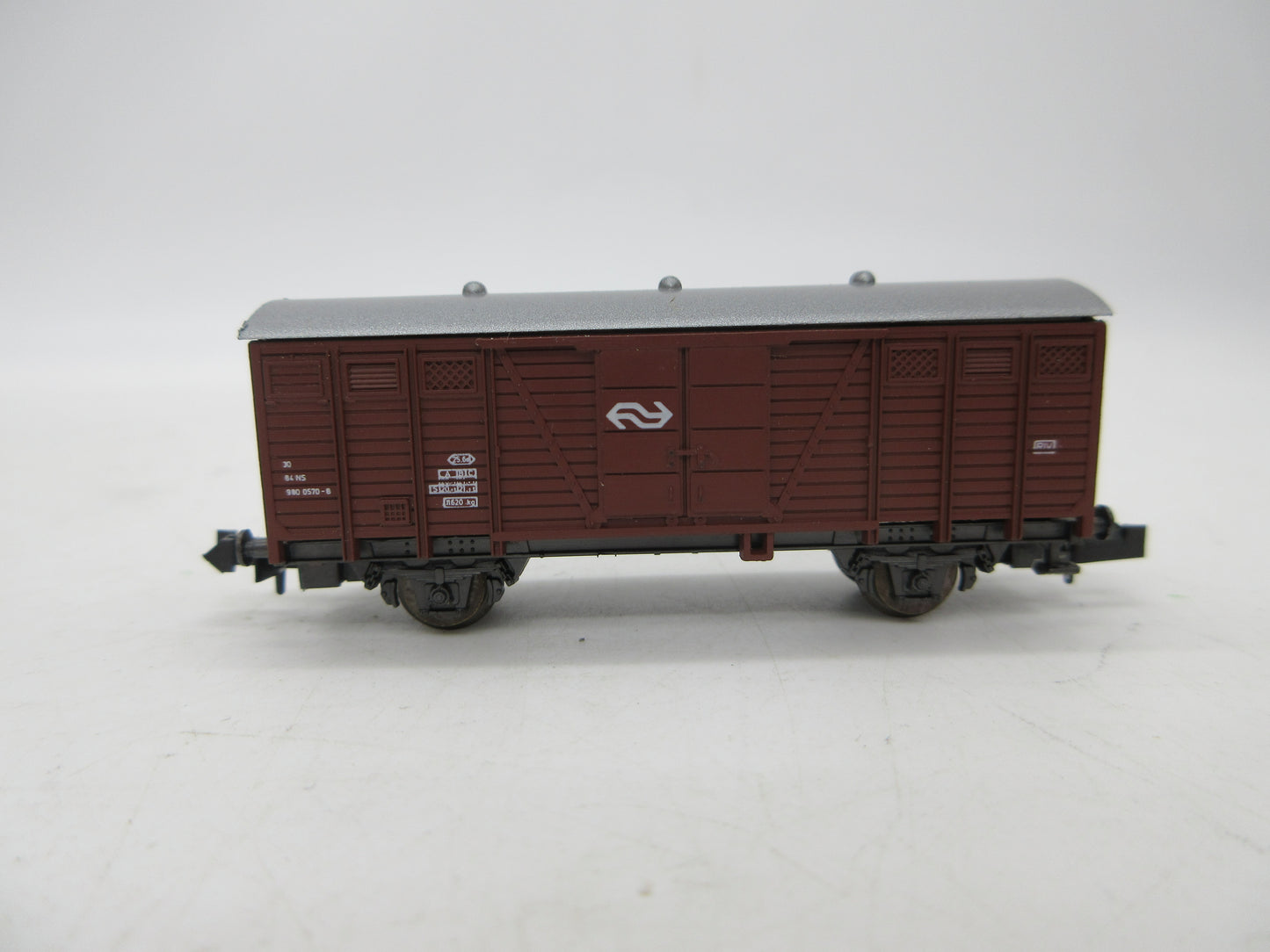 Roco N - 02306 S - Gesloten goederenwagen van de NS