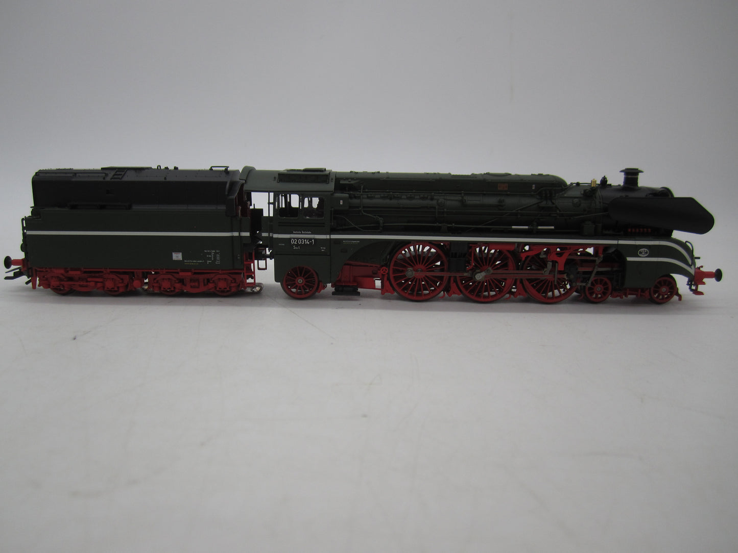 Märklin H0 - 39027 - Stoomloc met tender, BR 02 van de DDR - MFX+/Sound