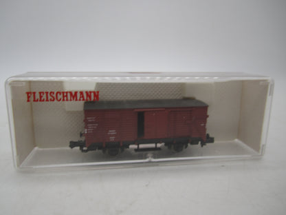 Fleischmann Piccolo N - 8350 - Gesloten goederenwagen van de DB