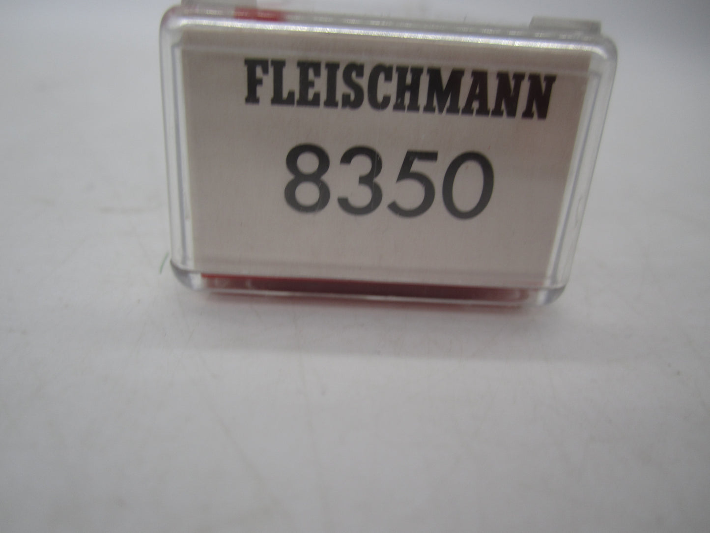 Fleischmann Piccolo N - 8350 - Gesloten goederenwagen van de DB