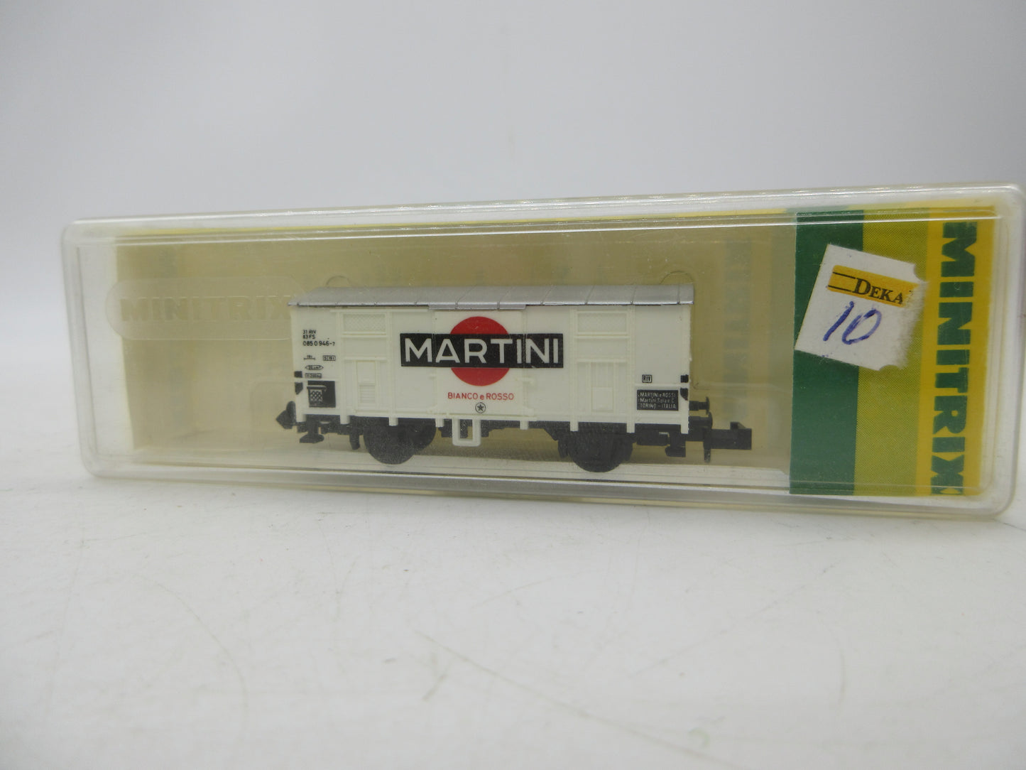 Minitrix N - 51 3281 00 - Gesloten goederenwagen "Martini" van de FS