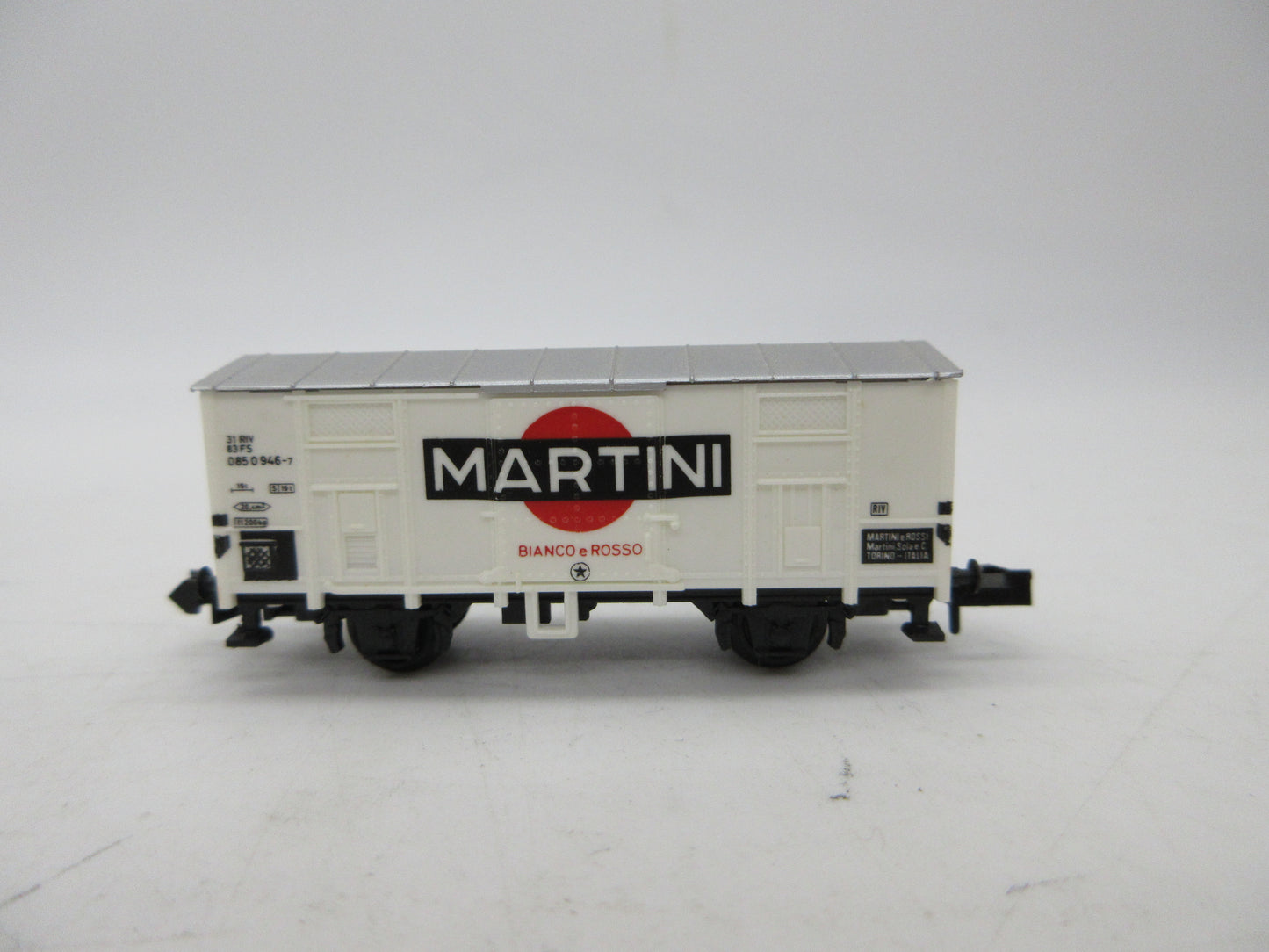 Minitrix N - 51 3281 00 - Gesloten goederenwagen "Martini" van de FS