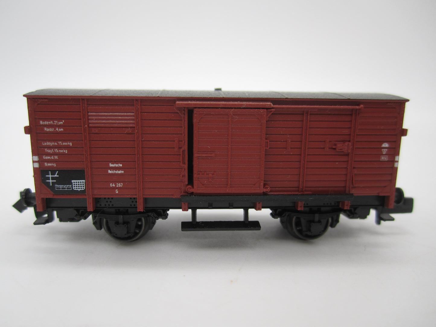 Fleischmann Piccolo N - 8360 - Gesloten goederenwagen van de DRG