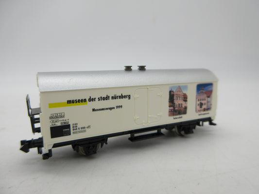 Minitrix N - 15019 - Gesloten goederenwagen "Museum Nürnberg" van de DB