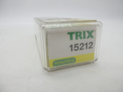 Minitrix N - 15212 - Platte wagen, beladen met 2 auto's van de DB