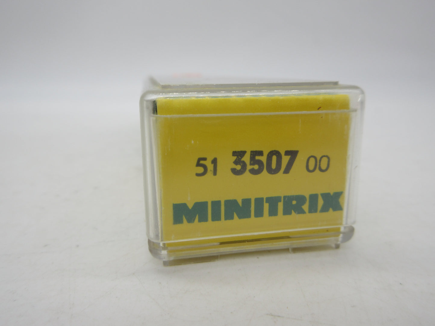 Minitrix N - 51 3507 00 - 4-assige containerwagen, met 3 containers beladen van de DB
