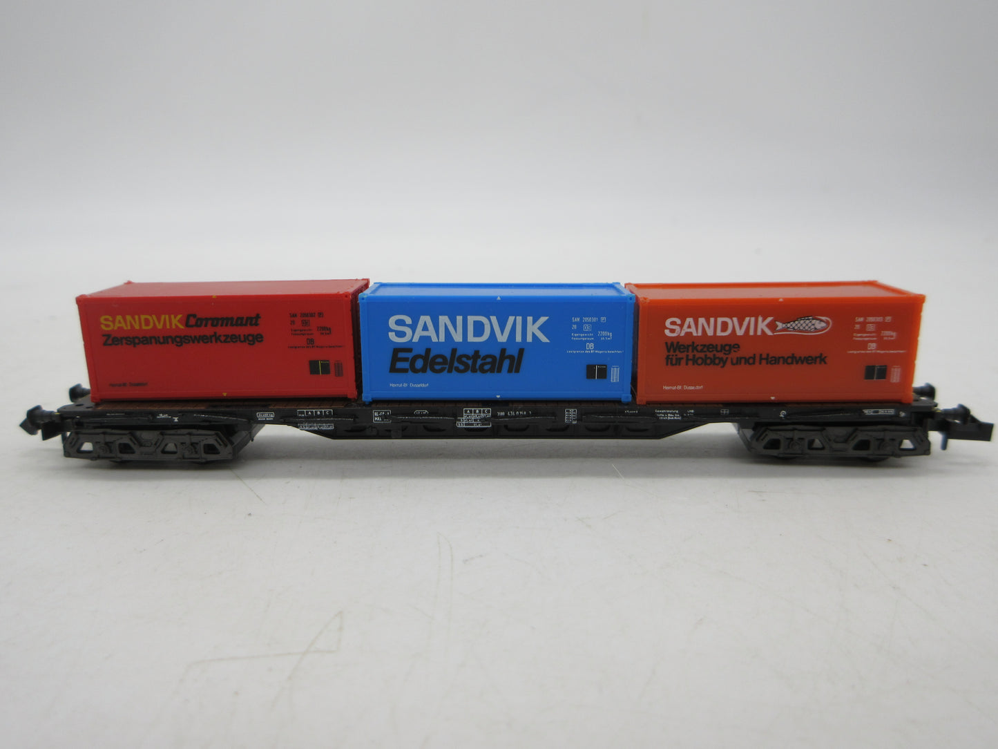 Minitrix N - 51 3507 00 - 4-assige containerwagen, met 3 containers beladen van de DB