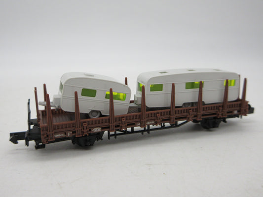 Arnold N - 4472 - Rongenwagen, beladen met 2 caravans van de DB