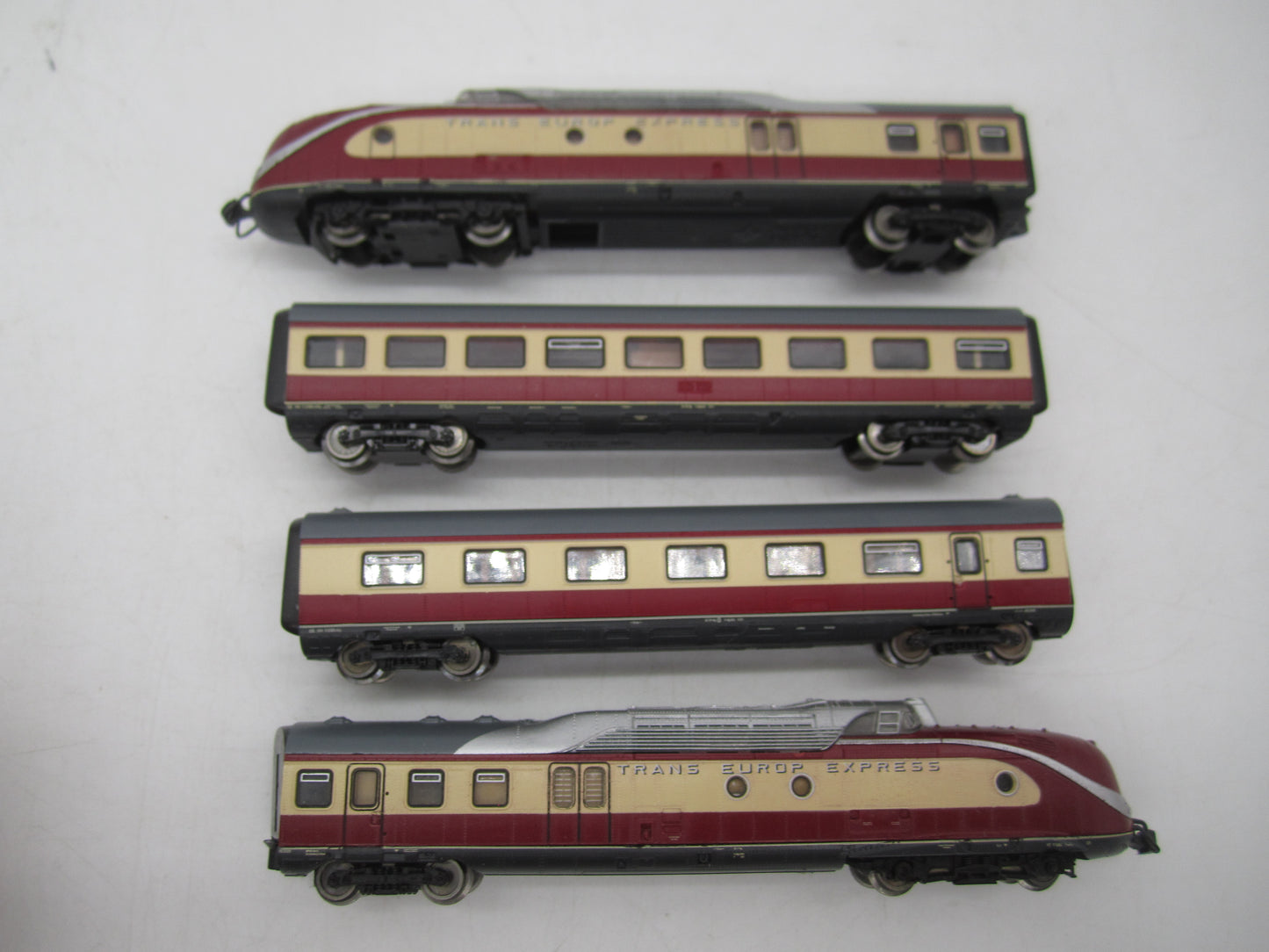 Roco N - 23005 - 4-delige treinset VR 11.5 TEE van de DB