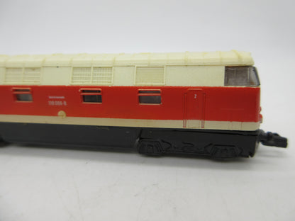 Piko N - 5/4124 - Dieselloc, BR 118 van de DR