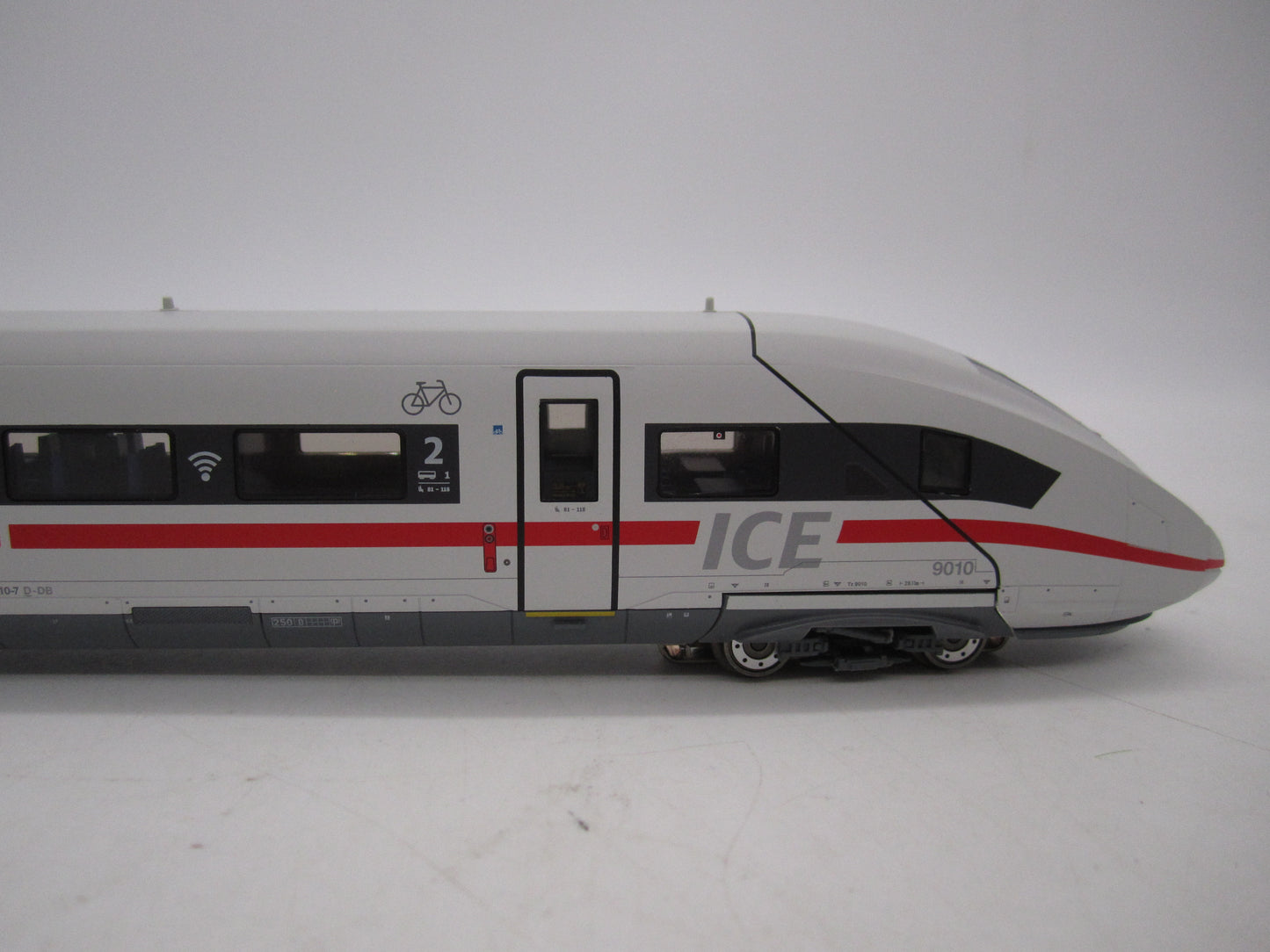 Märklin H0 - 39714 - 5-delige treinset BR 412/812 "ICE 4" van de DB - MFX/Sound