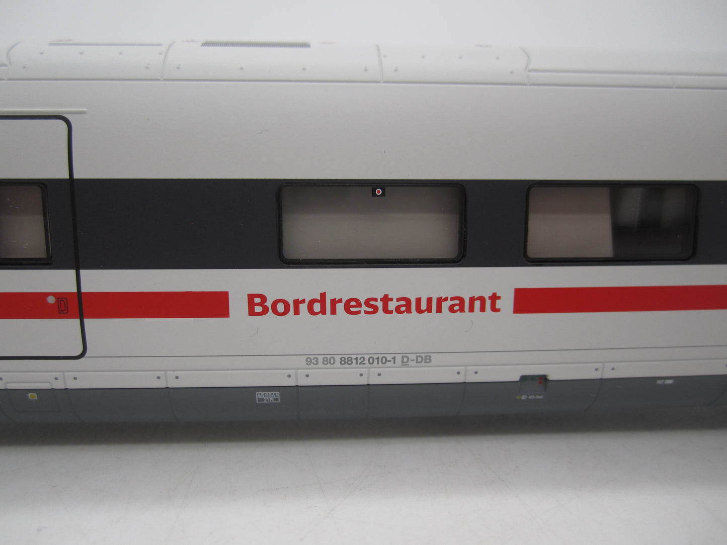 Märklin H0 - 39714 - 5-delige treinset BR 412/812 "ICE 4" van de DB - MFX/Sound