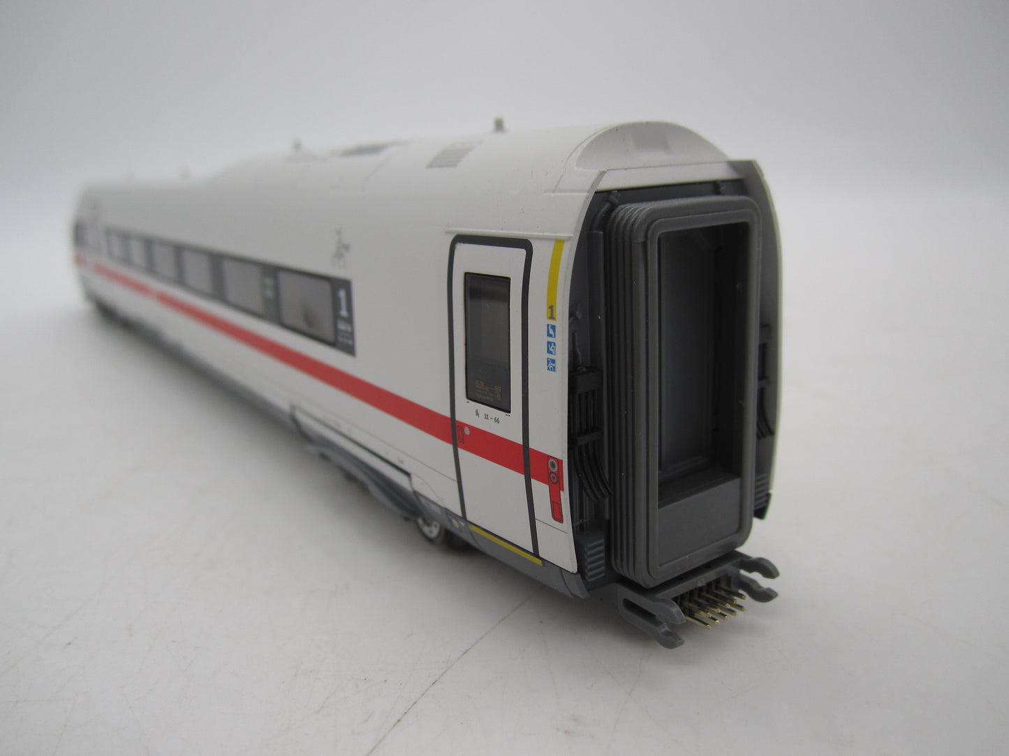 Märklin H0 - 39714 - 5-delige treinset BR 412/812 "ICE 4" van de DB - MFX/Sound