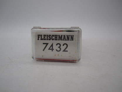 Fleischmann Piccolo N - 7432 - Tussenrijtuig 2e klas voor 7430 van de DB