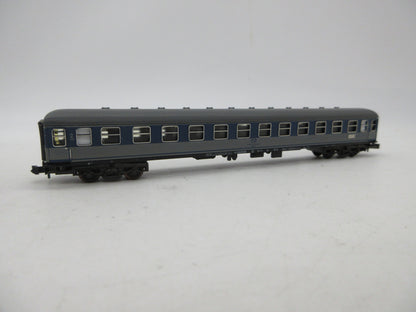 Minitrix N - 51 3091 00 - Personenwagen 2e klas van de DB, met verlichting