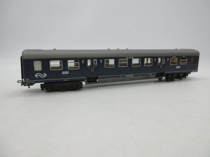 Märklin H0 - 4049 - Personenwagen 2e klas van de NS, met verlichting