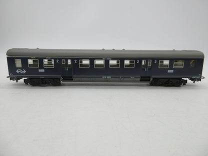 Märklin H0 - 4049 - Personenwagen 2e klas van de NS, met verlichting