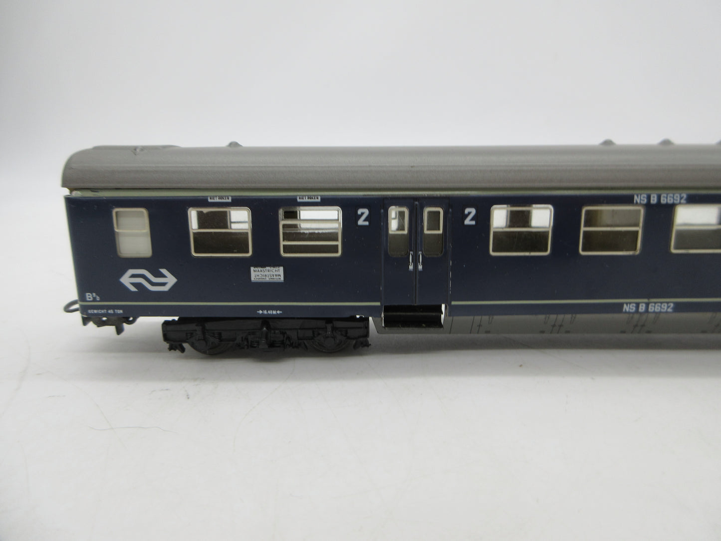 Märklin H0 - 4049 - Personenwagen 2e klas van de NS, met verlichting