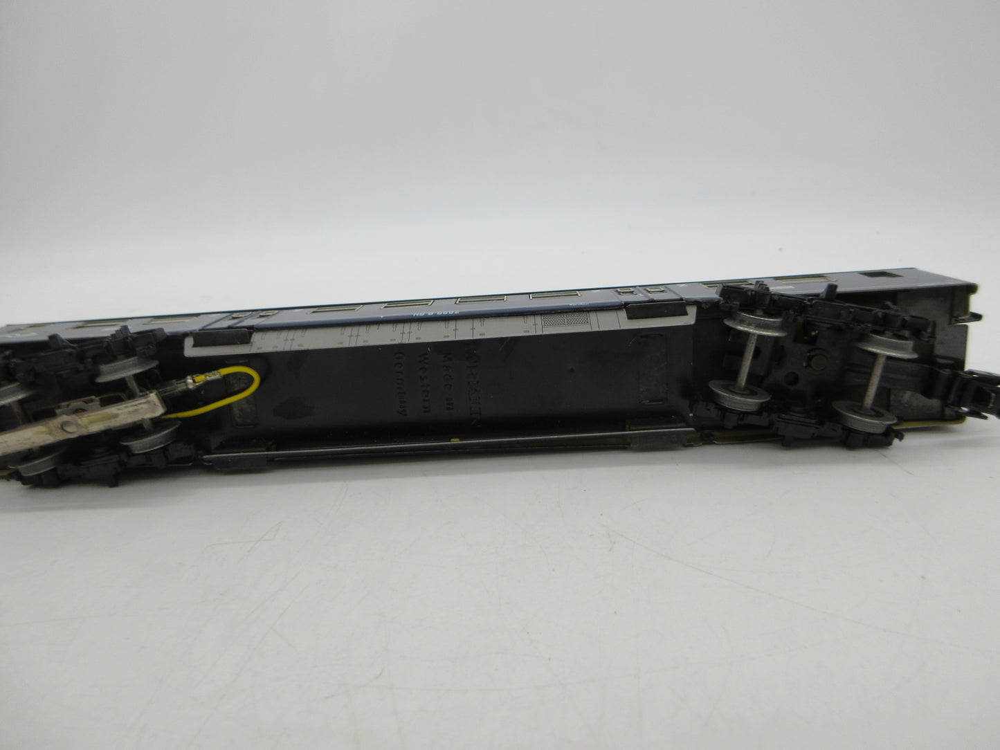 Märklin H0 - 4049 - Personenwagen 2e klas van de NS, met verlichting