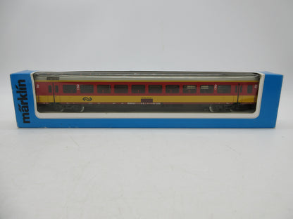 Märklin H0 - 4263 - Personenwagen 2e klas "Benelux" van de NS, met verlichting