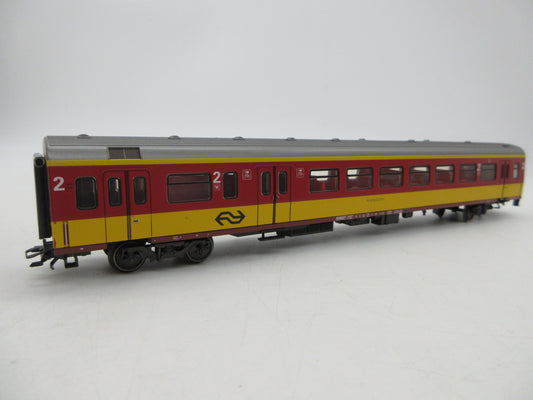 Märklin H0 - 42657 - Personenwagen ICR 2e klas met fietsendeel "Benelux" van de NS