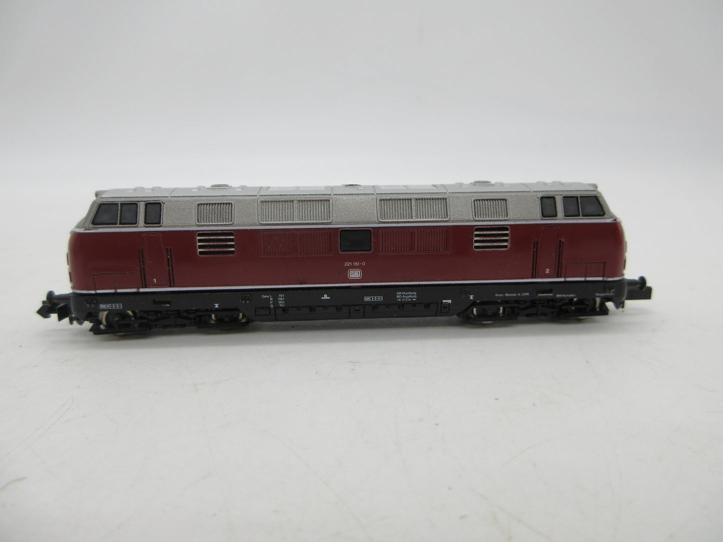 Arnold N - 82023 - Dieselloc, BR 221 van de DB - Digitaal
