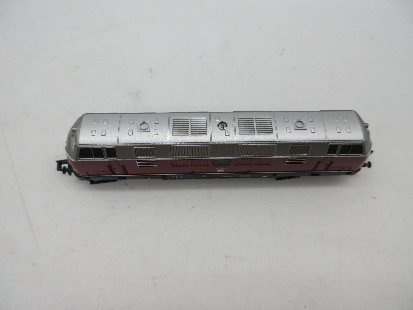 Arnold N - 82023 - Dieselloc, BR 221 van de DB - Digitaal
