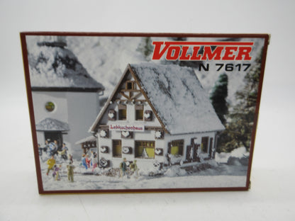 Vollmer N - 7617 - Bouwpakket Specerij brood huis, besneeuwd