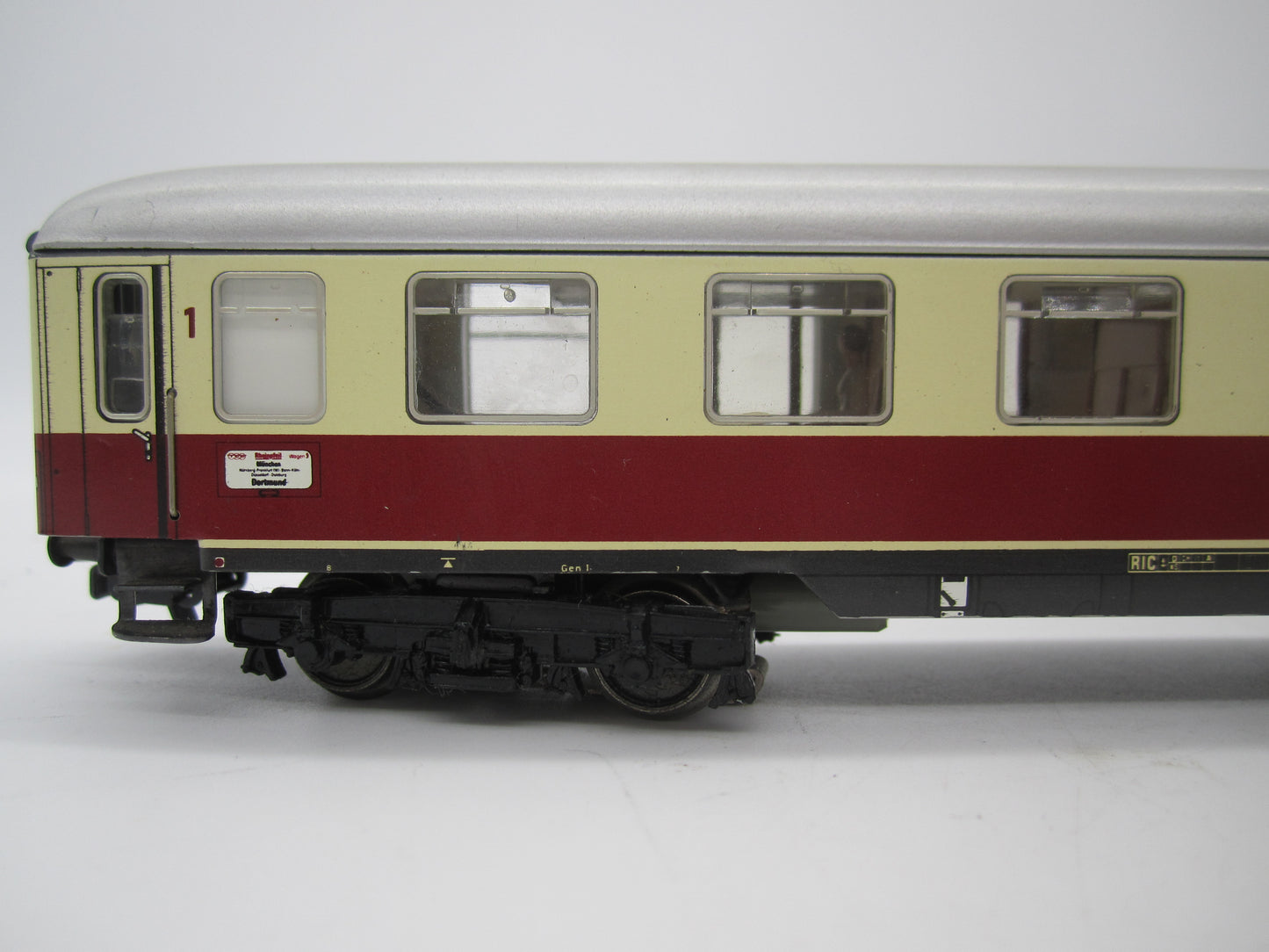 Märklin H0 - 4085/4089 - 3 TEE rijtuigen 1e klas van de DB - Met verlichting