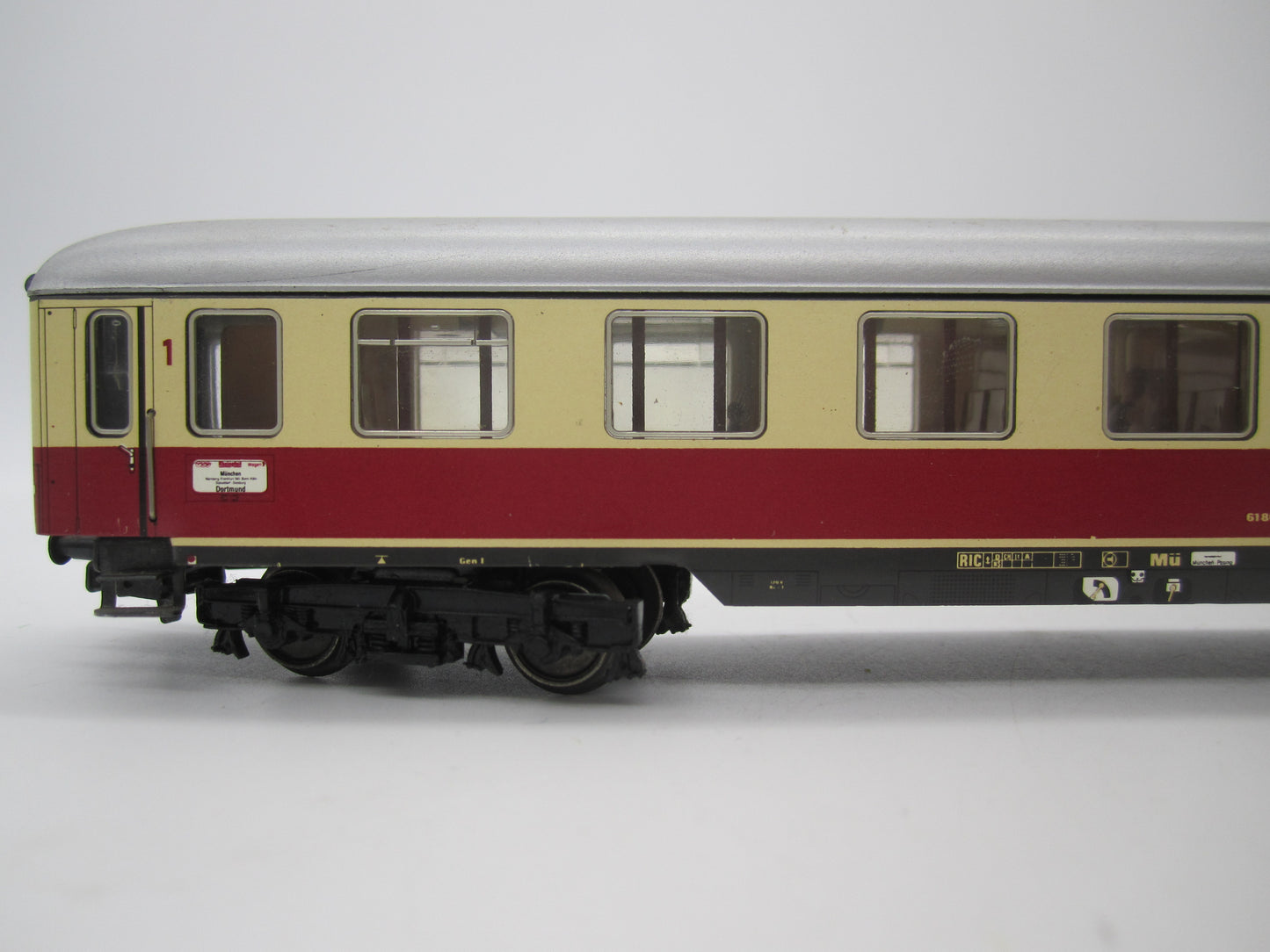Märklin H0 - 4085/4089 - 3 TEE rijtuigen 1e klas van de DB - Met verlichting