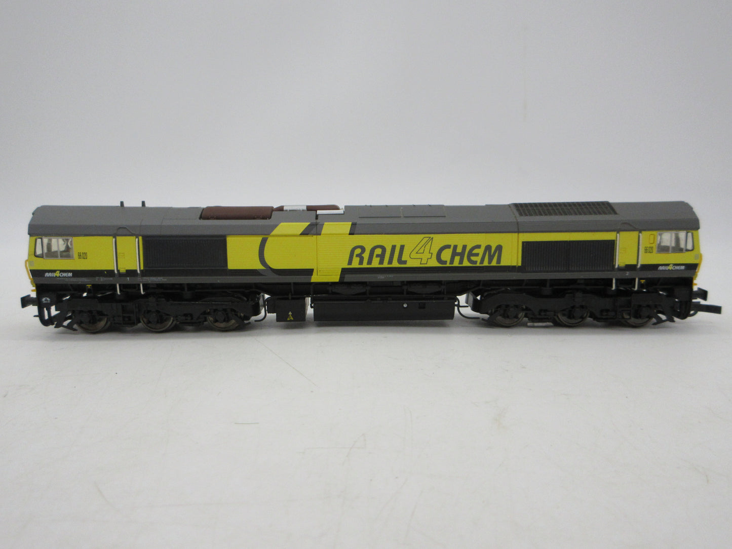 Mehano H0 - T274 - Dieselloc, Class 66 van Rail4Chem - Yellow