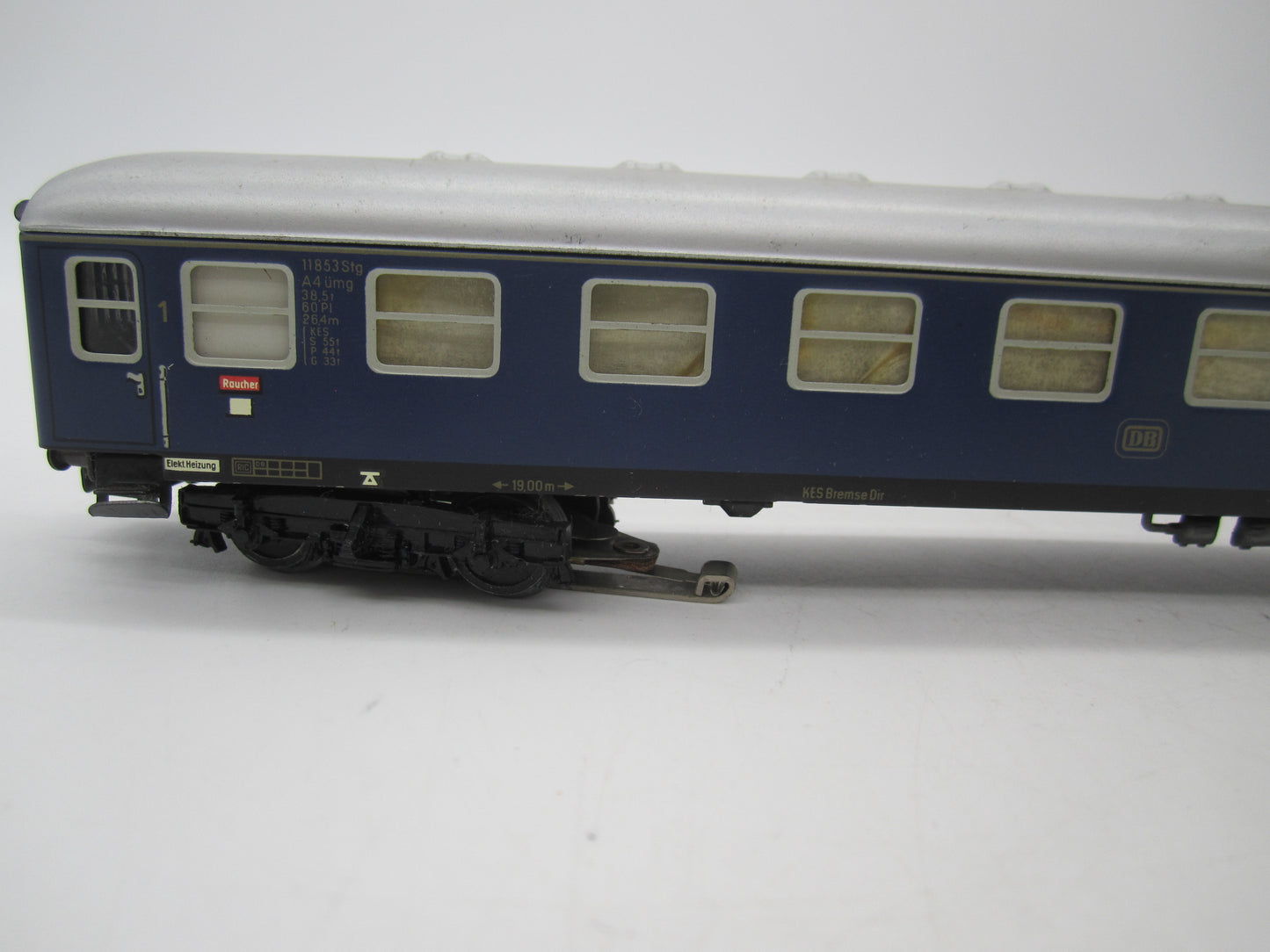 Märklin H0 - 4027/4022 - 3 D-rijtuigen van de DB - Deels met verlichting