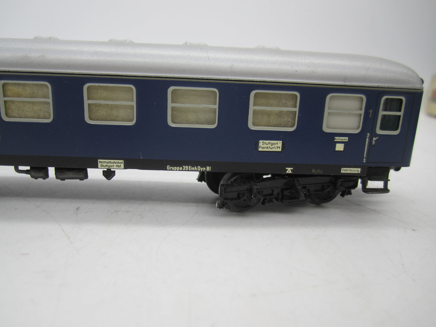 Märklin H0 - 4027/4022 - 3 D-rijtuigen van de DB - Deels met verlichting