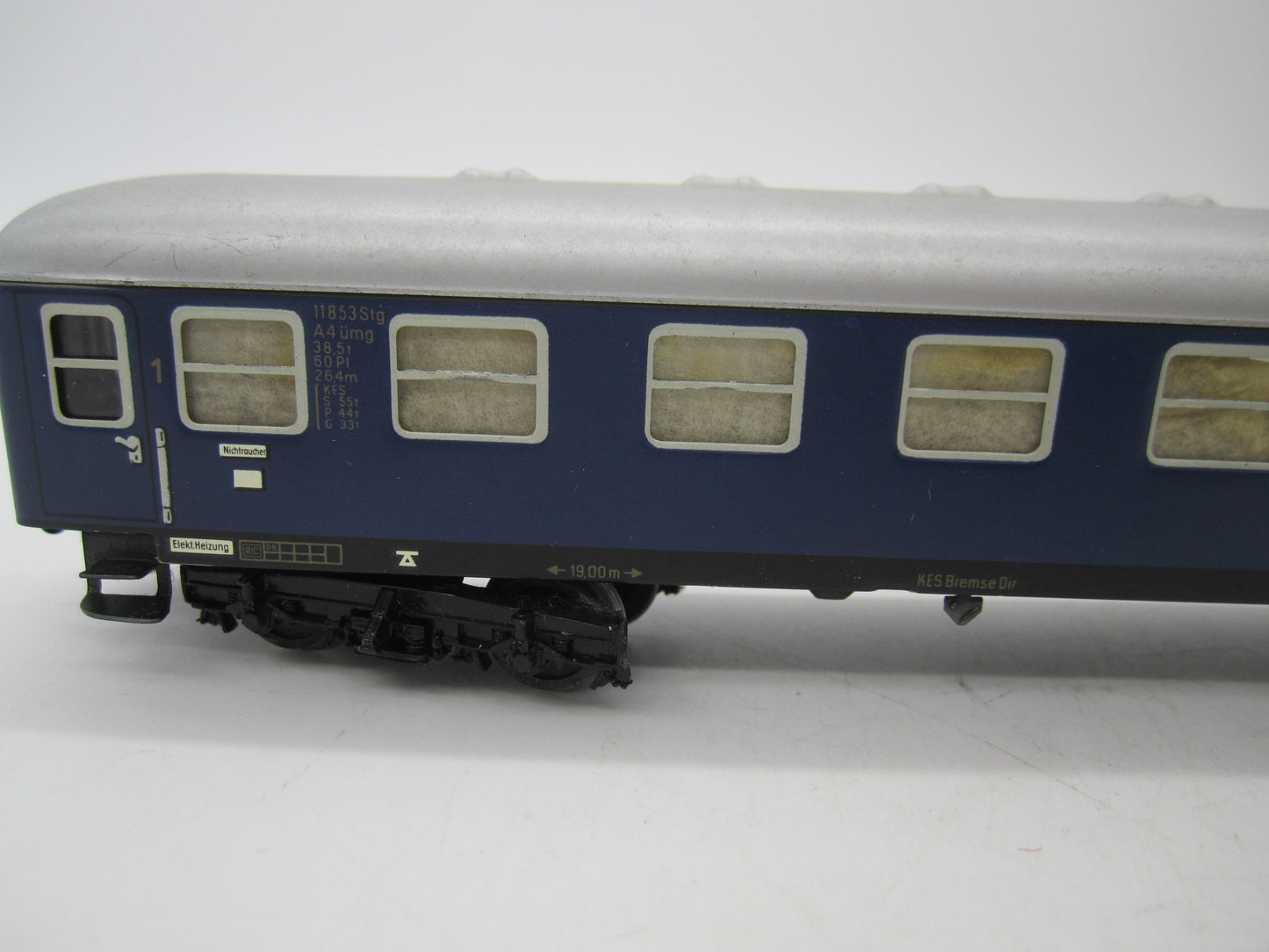 Märklin H0 - 4027/4022 - 3 D-rijtuigen van de DB - Deels met verlichting
